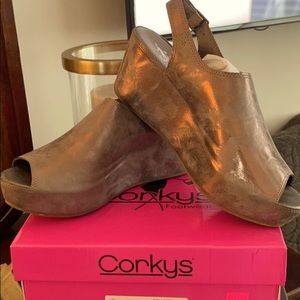 Corkys wedge college sandal